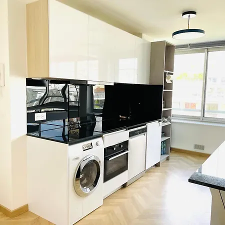 Superb Flat With Iconic Eiffel Tower View * Paříž