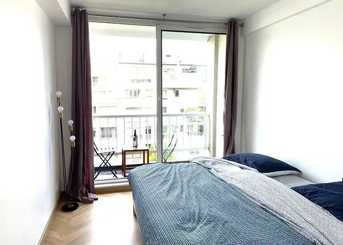 Superb Flat With Iconic Eiffel Tower View Paris