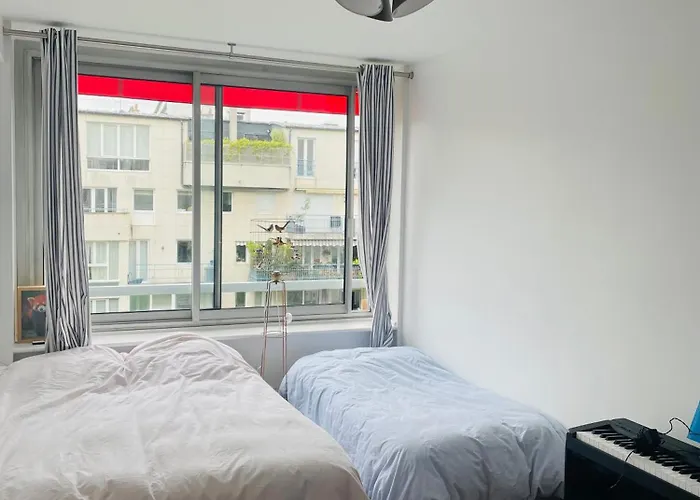 Superb Flat With Iconic Eiffel Tower View Appartement Paris